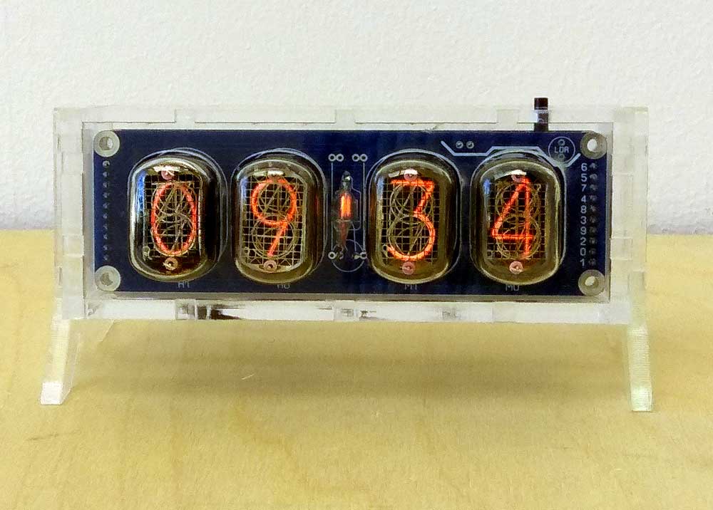 Часы NC1204 на индикаторах ИН-12 Nixie Clock в акриловом корпусе