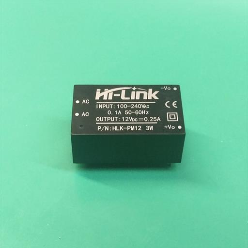 ������ ������� TSP-12 (��������������� AC 100-240V / DC 12V)