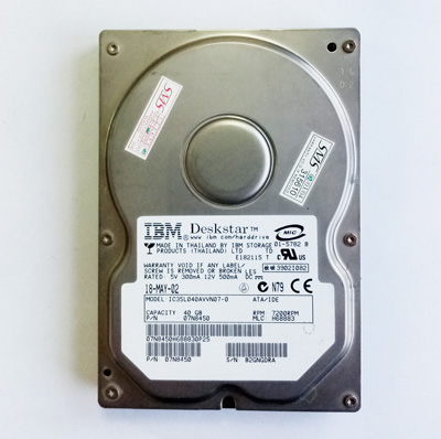 Ƹ  IBM 40 Gb  IDE